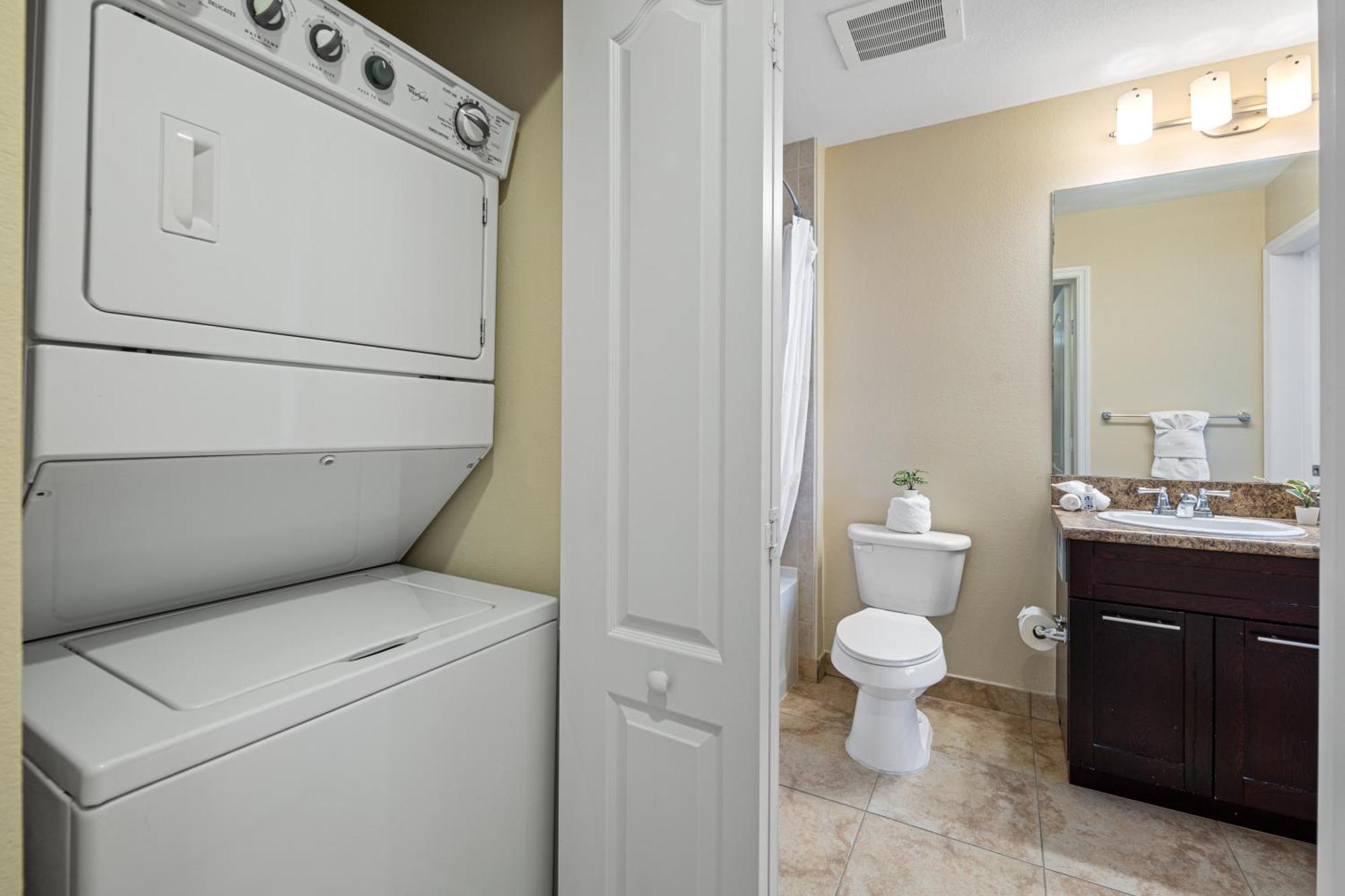 Dharma Home Suites South Miami At Red Road Commons Exterior photo